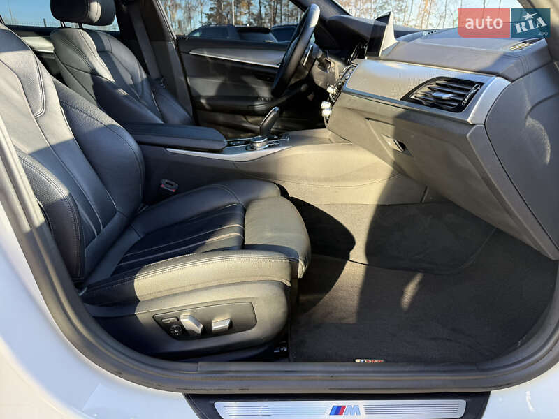 Седан BMW 5 Series 2018 в Ковеле