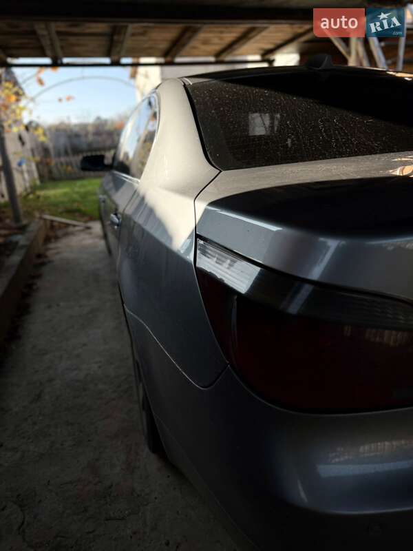 BMW 5 Series 2004 BMW 5 Series 2004