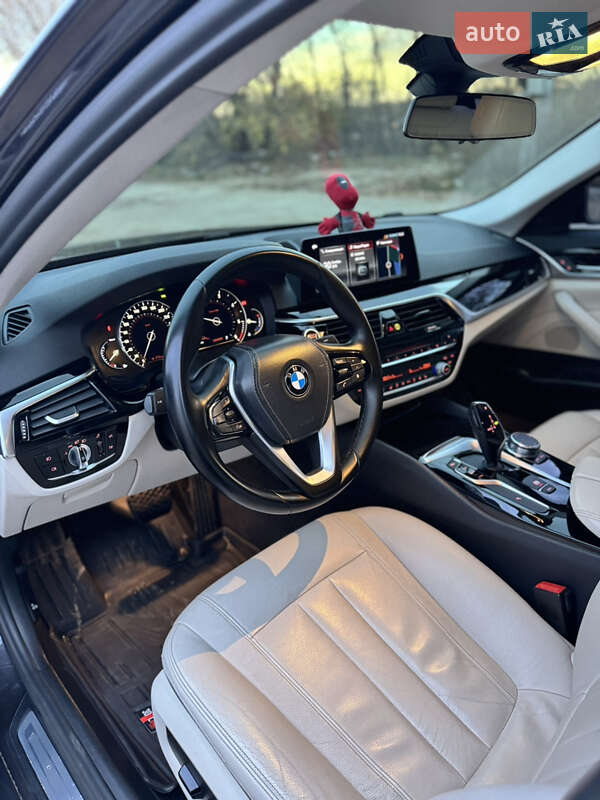 Седан BMW 5 Series 2017 в Виннице фото 12 Седан BMW 5 Series 2017 в Виннице
