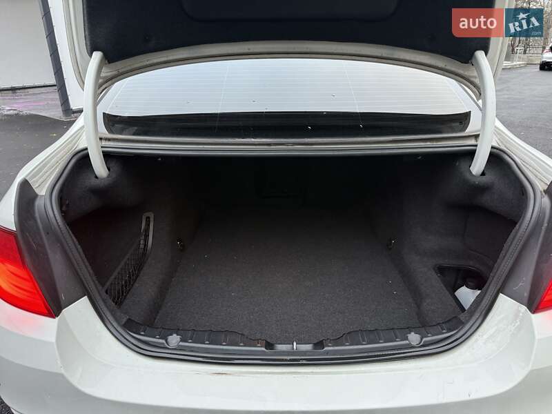 Седан BMW 5 Series 2013 в Києві