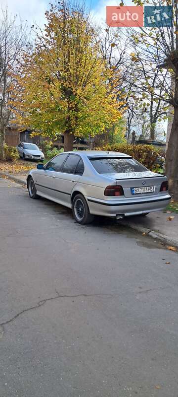 Седан BMW 5 Series 2000 в Остроге фото 5 Седан BMW 5 Series 2000 в Остроге