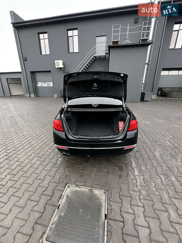 Седан BMW 5 Series 2015 в Голованевске фото 8 Седан BMW 5 Series 2015 в Голованевске