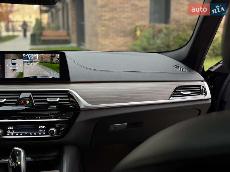 Седан BMW 5 Series 2017 в Івано-Франківську