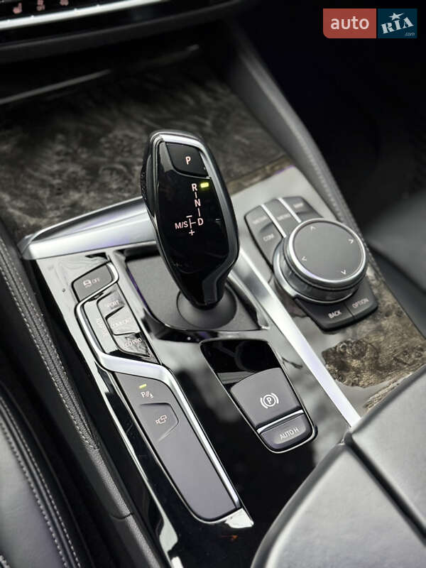 Седан BMW 5 Series 2020 в Киеве фото 7 Седан BMW 5 Series 2020 в Киеве