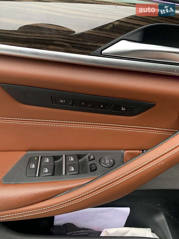 Седан BMW 5 Series 2017 в Киеве фото 25 Седан BMW 5 Series 2017 в Киеве