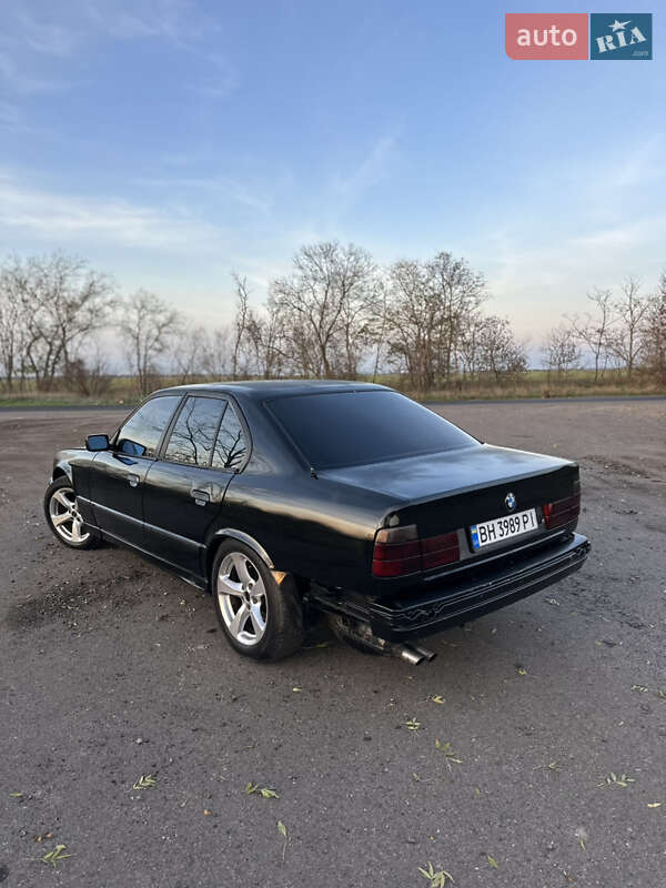 Седан BMW 5 Series 1993 в Овідіополі фото 3 Седан BMW 5 Series 1993 в Овідіополі