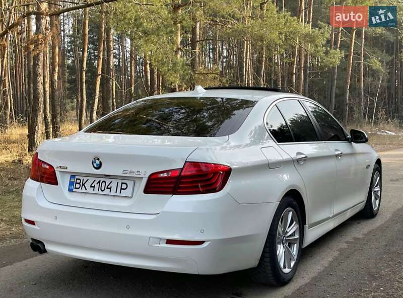 Седан BMW 5 Series 2013 в Киеве