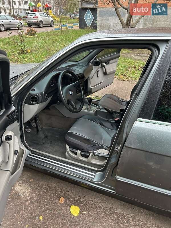 Седан BMW 5 Series 1989 в Житомире фото 7 Седан BMW 5 Series 1989 в Житомире