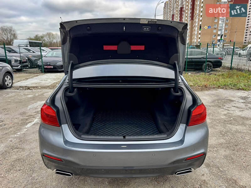 Седан BMW 5 Series 2018 в Киеве