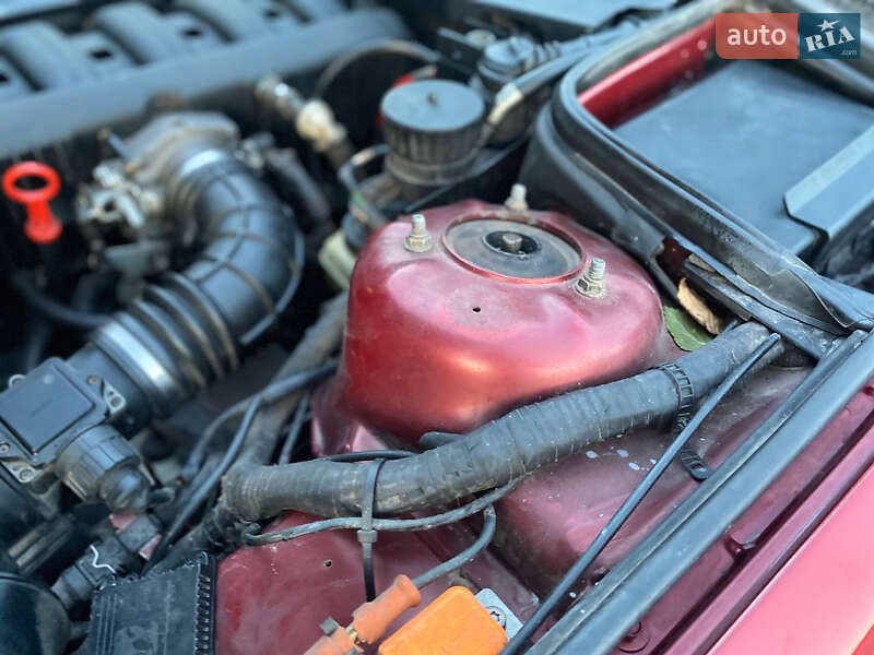 Седан BMW 5 Series 1994 в Виннице