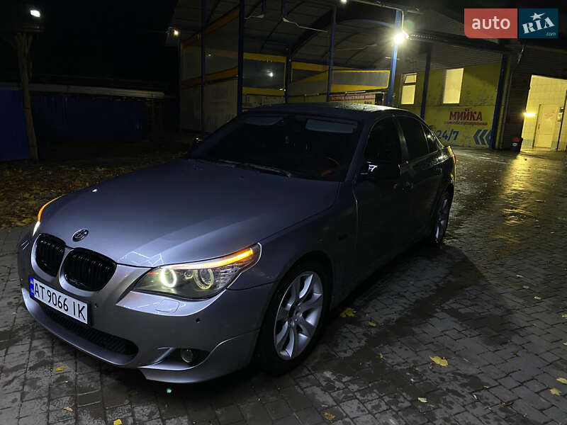Седан BMW 5 Series 2004 в Долине фото 35 Седан BMW 5 Series 2004 в Долине