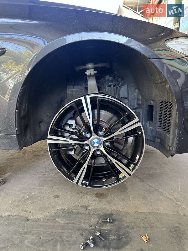 Седан BMW 5 Series 2013 в Виннице фото 35 Седан BMW 5 Series 2013 в Виннице