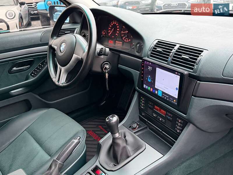 Седан BMW 5 Series 2001 в Харькове