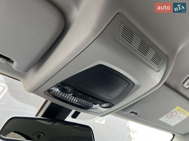 Седан BMW 5 Series 2016 в Киеве фото 36 Седан BMW 5 Series 2016 в Киеве