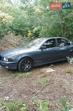 Седан BMW 5 Series 1996 в Первомайську