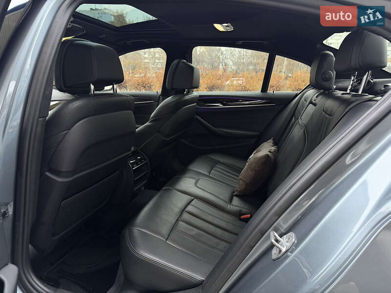 Седан BMW 5 Series 2017 в Запорожье фото 37 Седан BMW 5 Series 2017 в Запорожье