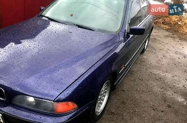 Седан BMW 5 Series 1996 в Харькове