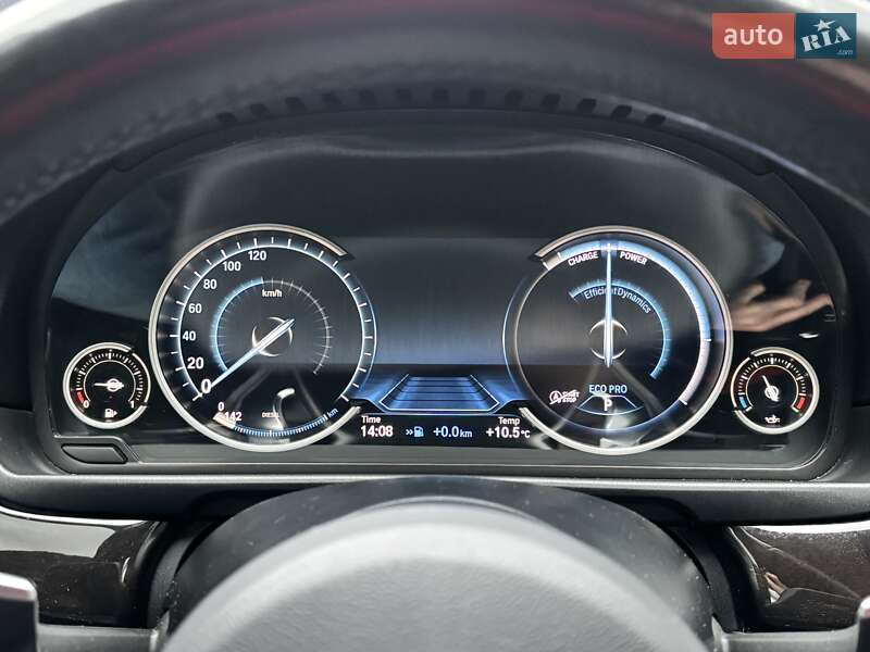 Седан BMW 5 Series 2013 в Львові