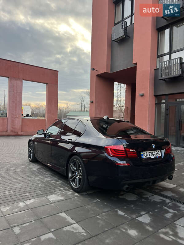 Седан BMW 5 Series 2012 в Киеве