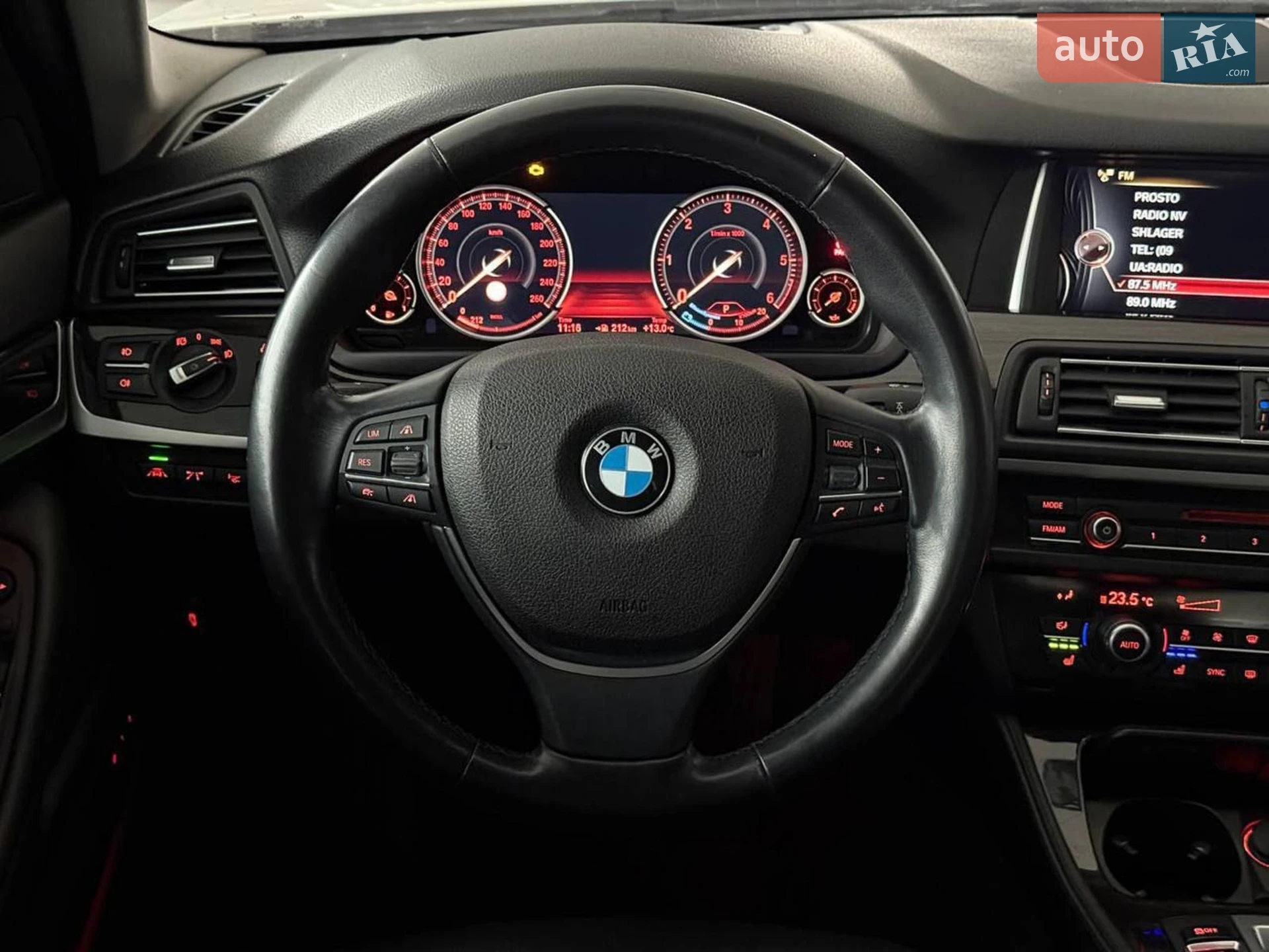 2016 BMW 5er - мініатюра 15