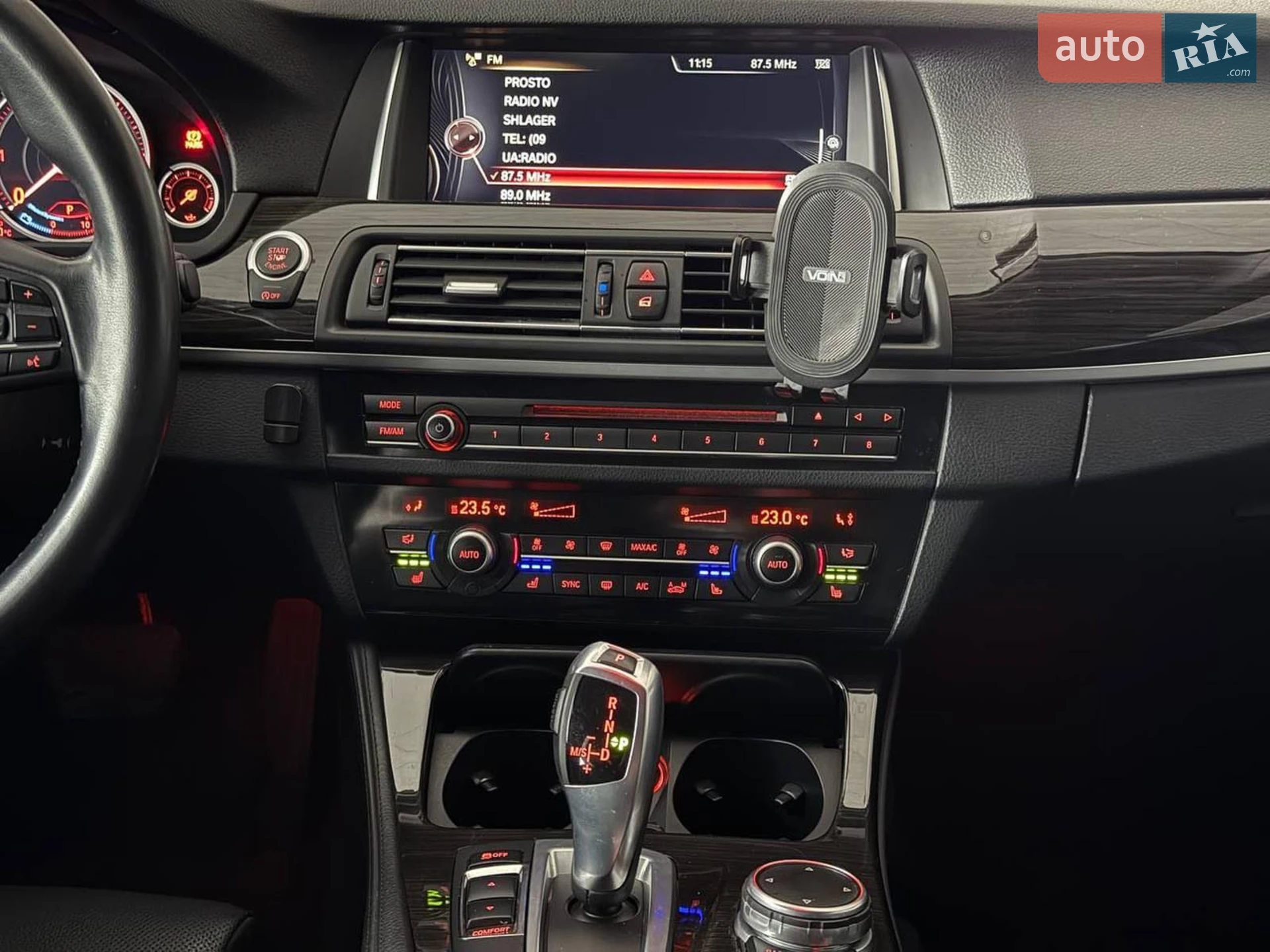 2016 BMW 5er - мініатюра 16