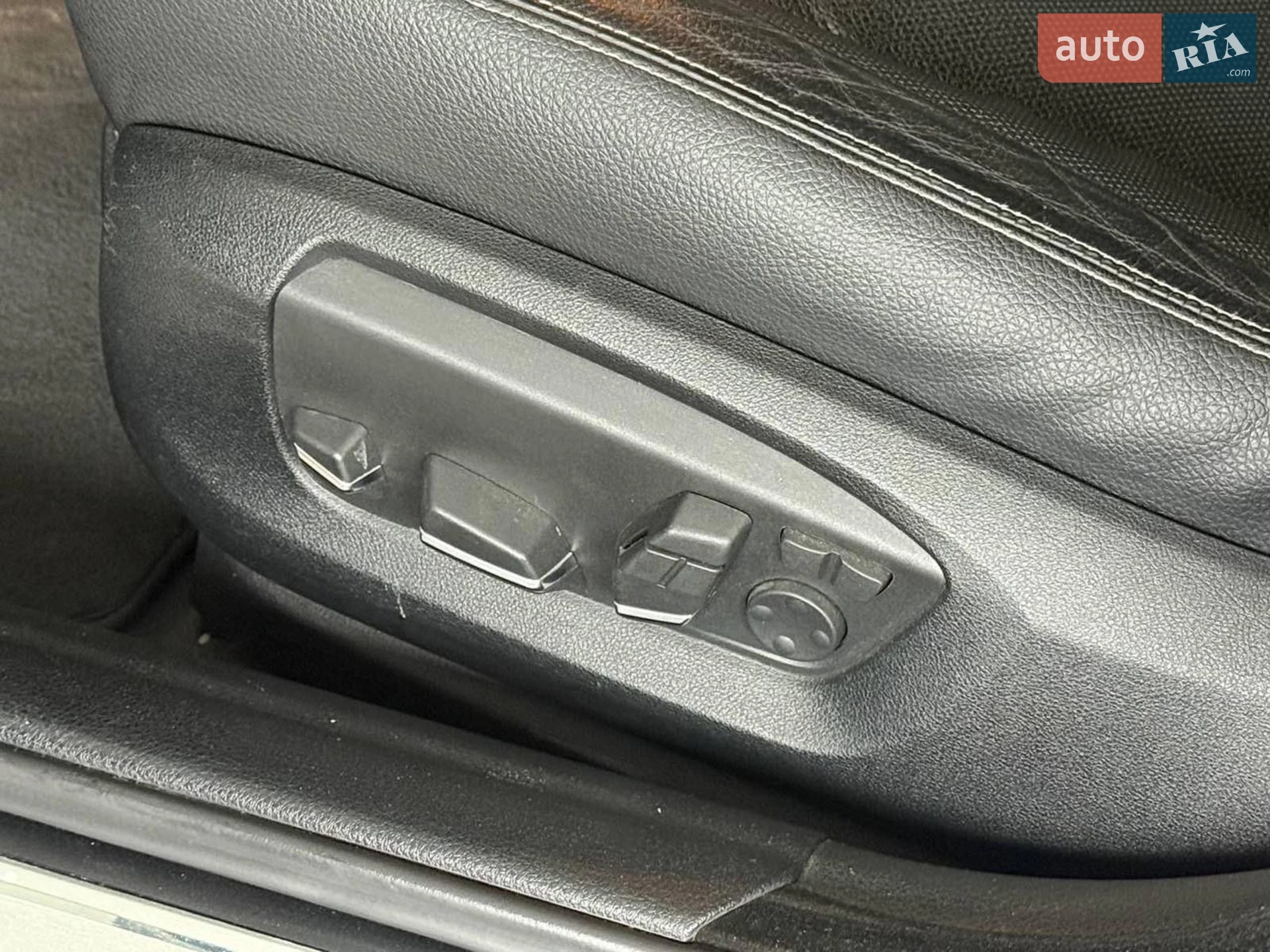 2016 BMW 5er - мініатюра 23