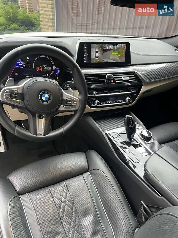 Седан BMW 5 Series 2018 в Борисполе фото 24 Седан BMW 5 Series 2018 в Борисполе