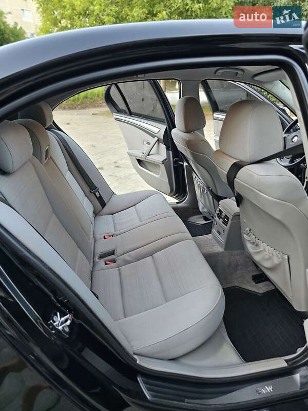 Седан BMW 5 Series 2007 в Залещиках