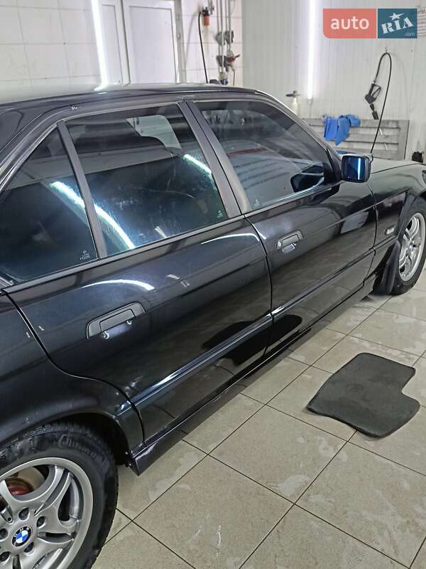 Седан BMW 5 Series 1995 в Одессе фото 5 Седан BMW 5 Series 1995 в Одессе