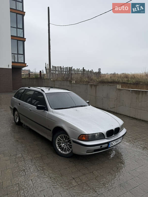 BMW 5 Series 1999