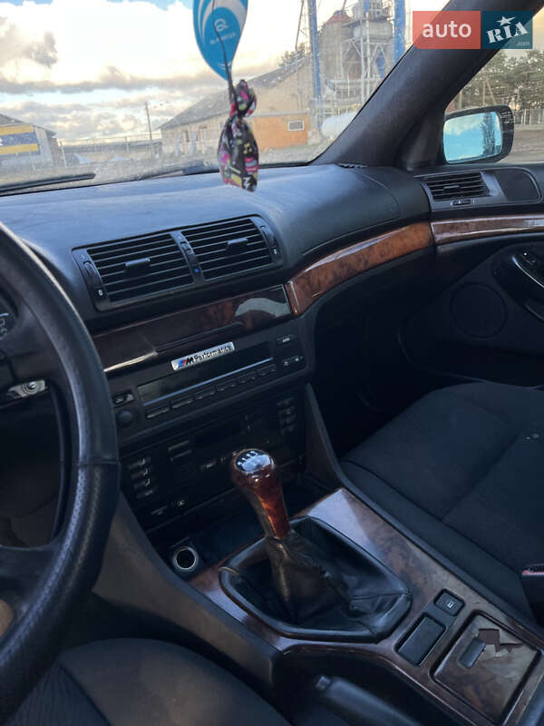 Седан BMW 5 Series 1999 в Сарнах