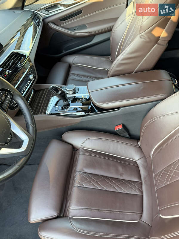 Седан BMW 5 Series 2020 в Житомире