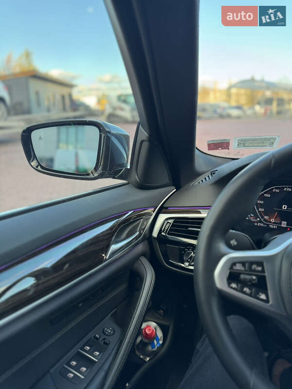 Седан BMW 5 Series 2020 в Ровно