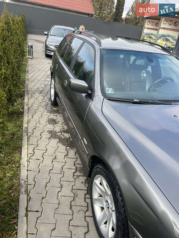 Универсал BMW 5 Series 2003 в Черновцах