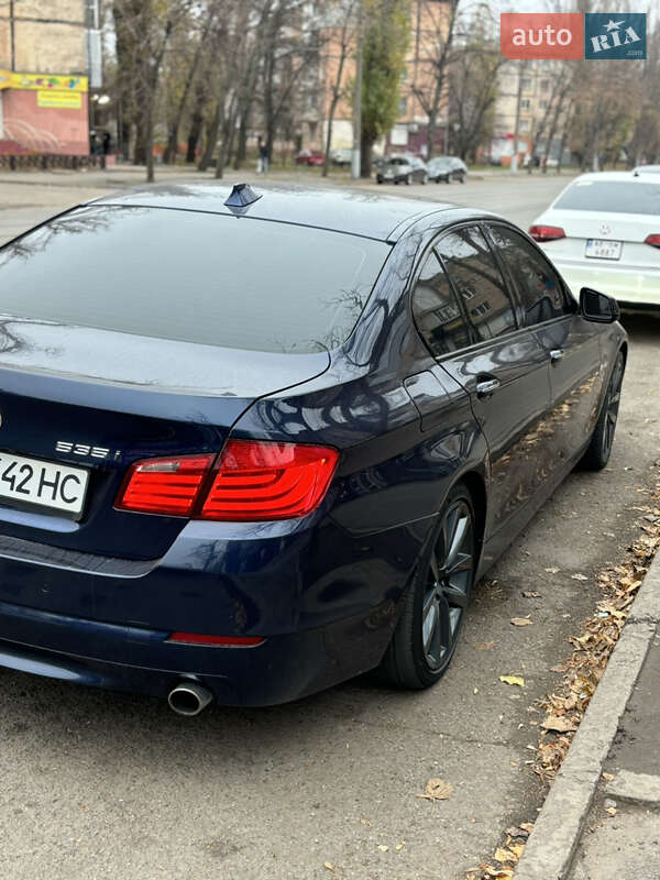 Седан BMW 5 Series 2012 в Кривом Роге