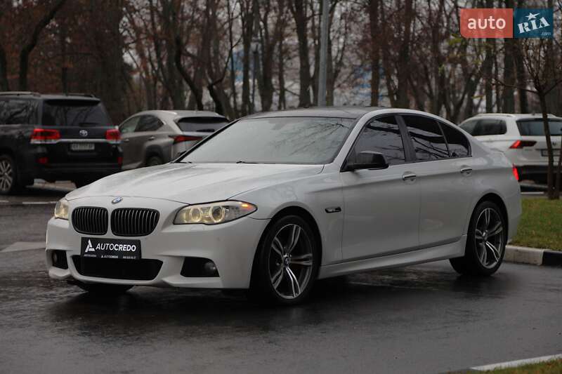 BMW 5 Series 2012 BMW 5 Series 2012
