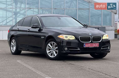 Седан BMW 5 Series 2015 в Киеве