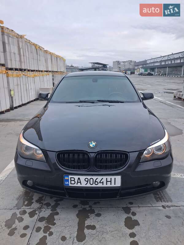BMW 5 Series 2003 BMW 5 Series 2003