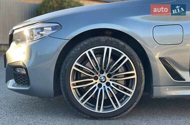 Седан BMW 5 Series 2018 в Ужгороді