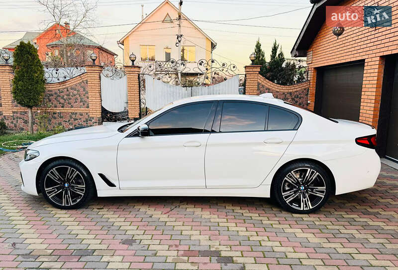 Седан BMW 5 Series 2018 в Киеве