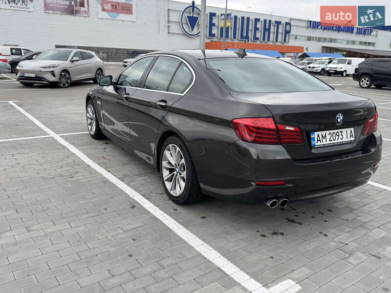 Седан BMW 5 Series 2014 в Киеве фото 5 Седан BMW 5 Series 2014 в Киеве