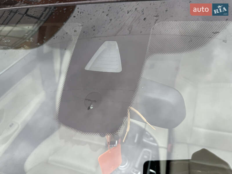 Седан BMW 5 Series 2014 в Киеве фото 32 Седан BMW 5 Series 2014 в Киеве