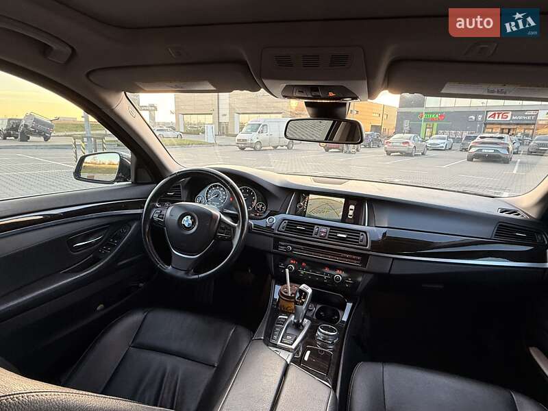 Седан BMW 5 Series 2014 в Львове