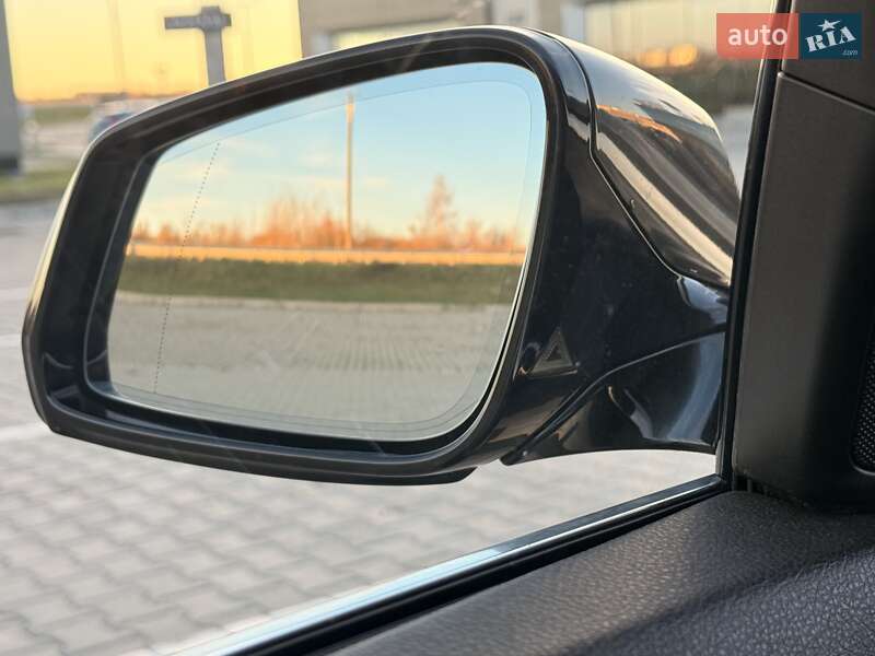 Седан BMW 5 Series 2014 в Львове