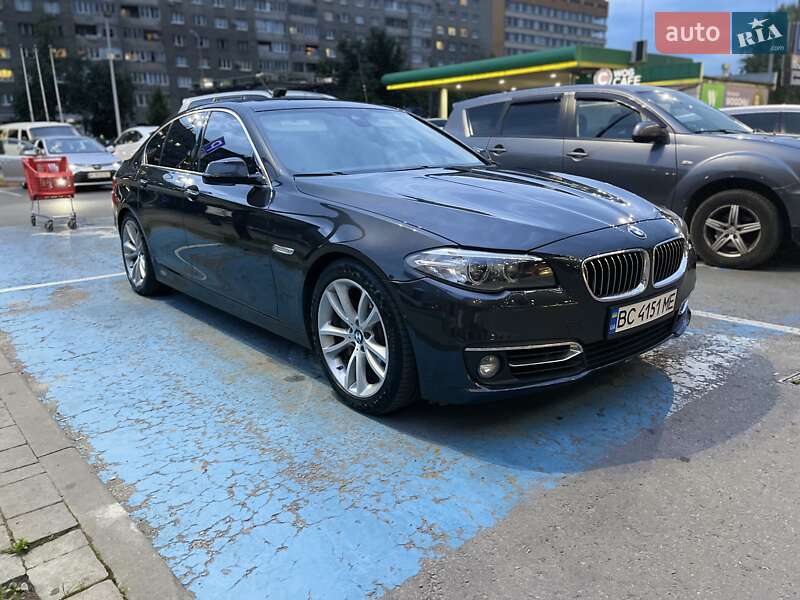 Седан BMW 5 Series 2014 в Львове