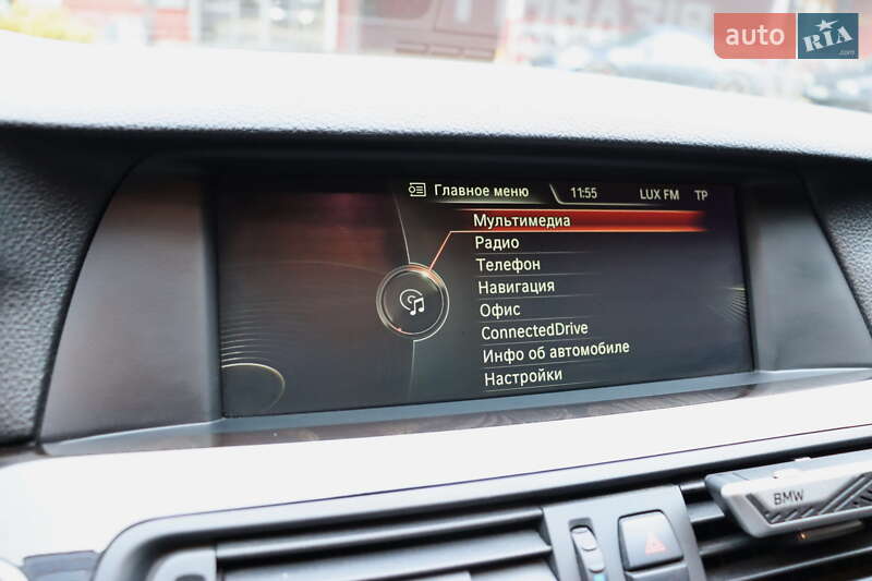 Седан BMW 5 Series 2013 в Львове