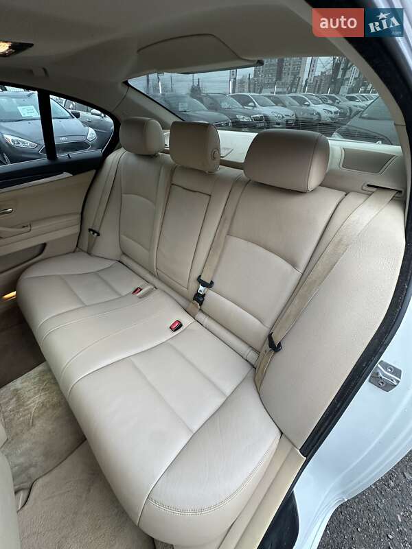 Седан BMW 5 Series 2013 в Белогородке