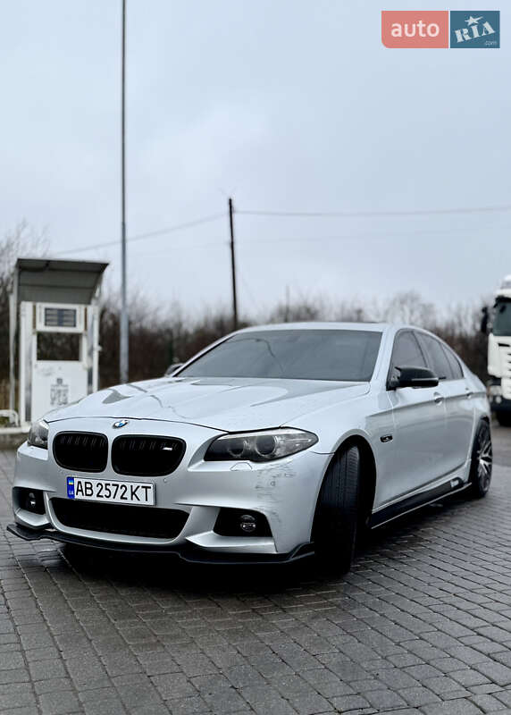 Седан BMW 5 Series 2015 в Гайсине