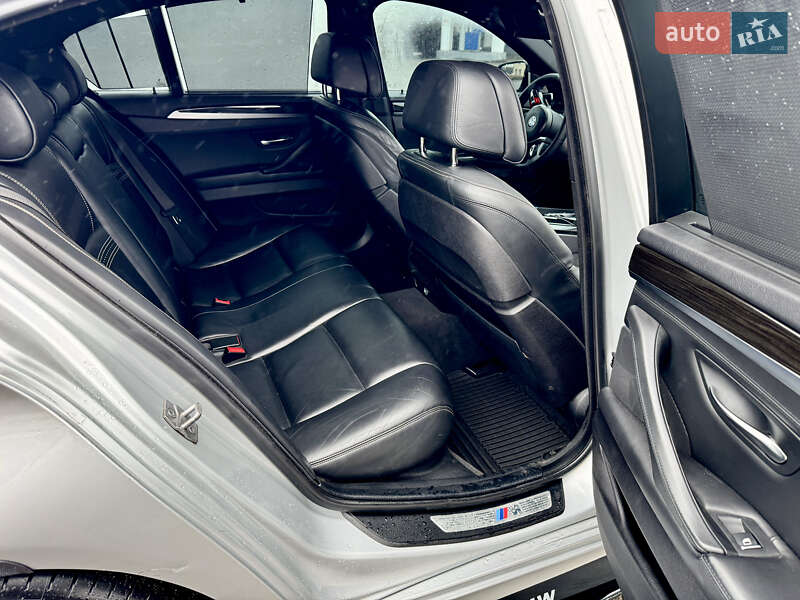 Седан BMW 5 Series 2015 в Гайсине
