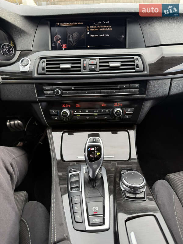 Седан BMW 5 Series 2011 в Черновцах